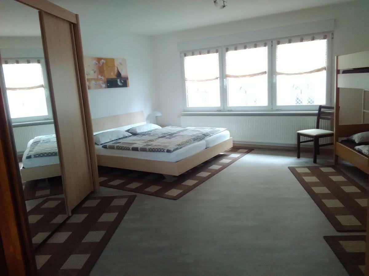Ferienwohnung Menzel Gedern Экстерьер фото